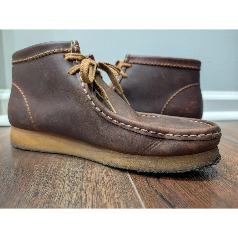 Clarks Mens Wallabees Beeswax Leather Ankle Chukka Boots Size 9 Brown Crepe Sole